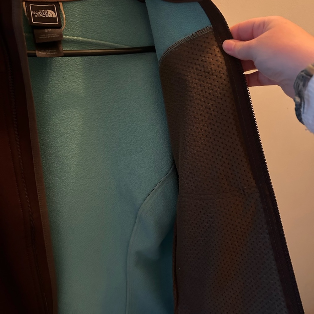 North Face Apex Jacket - image 3